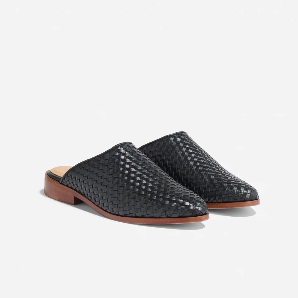 Nisolo Ama Woven Mule in Black